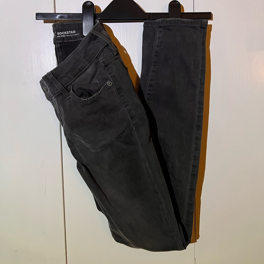 Old Navy Rockstar Skinny Mid-Rise Jeans